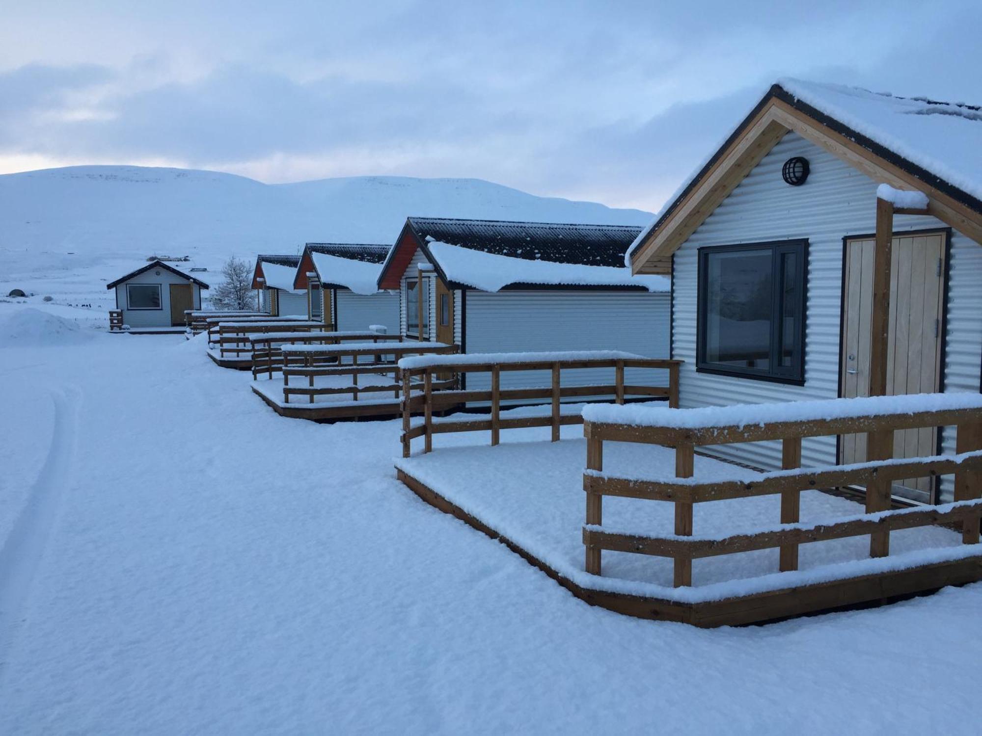 Bakkafloet Guesthouse Вармахлид Екстериор снимка
