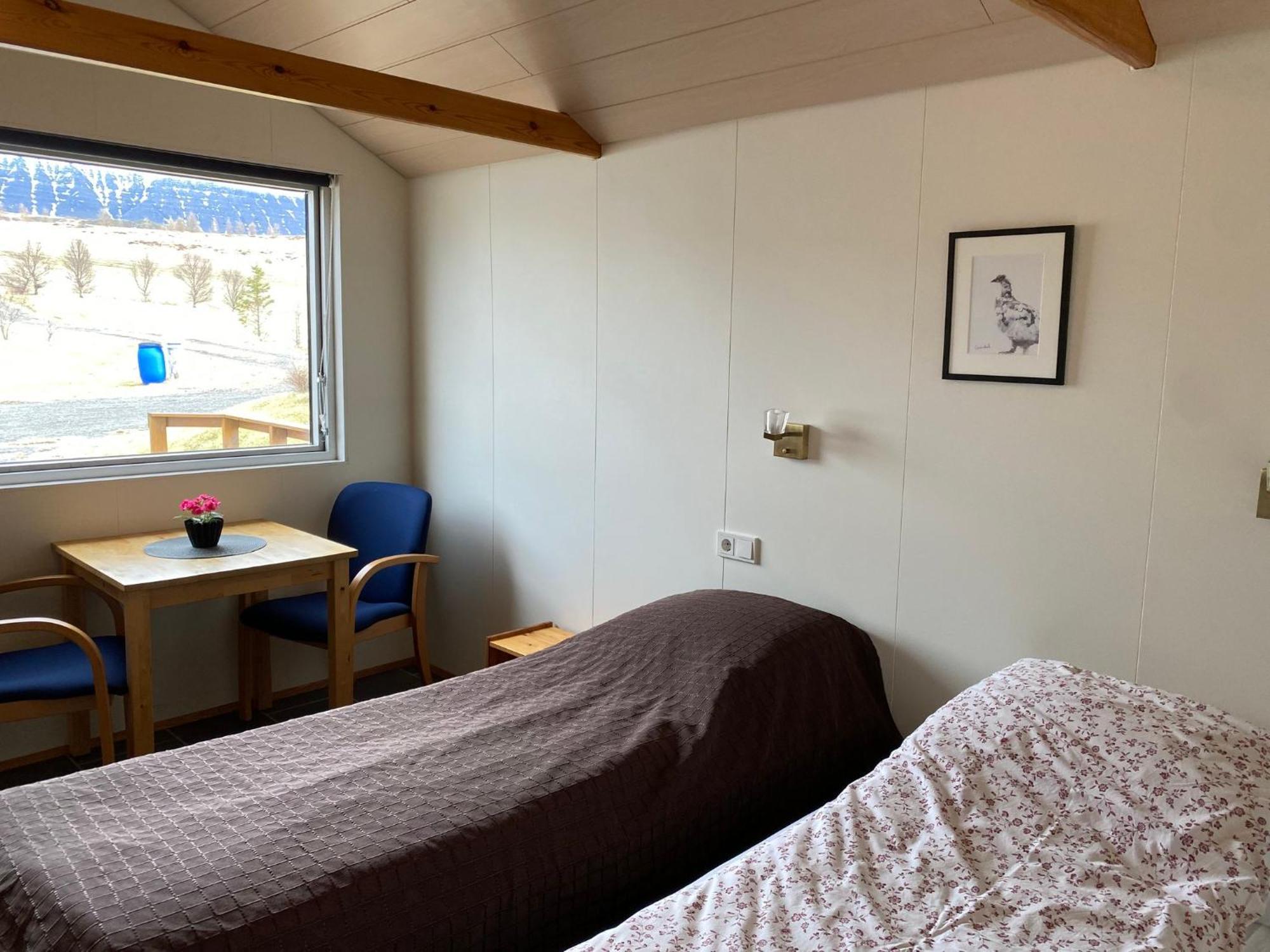 Bakkafloet Guesthouse Вармахлид Екстериор снимка