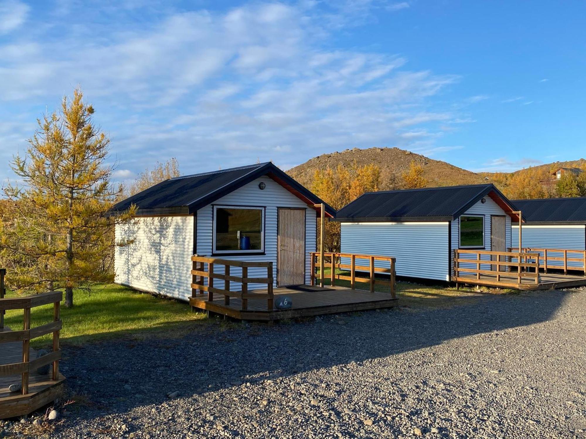 Bakkafloet Guesthouse Вармахлид Екстериор снимка