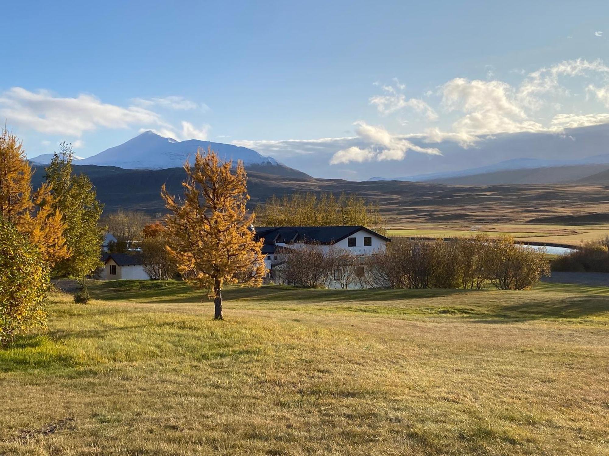 Bakkafloet Guesthouse Вармахлид Екстериор снимка
